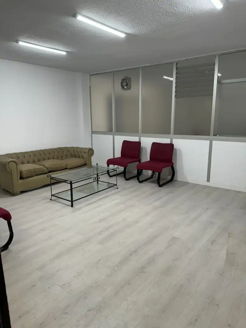 Bureau avec ascenseur à vendre à trinidad grund, imagen 26