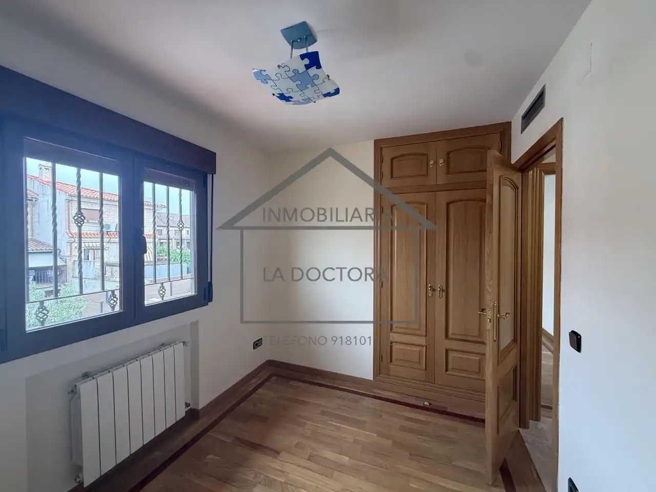 Schlafzimmer von Einfamilien-Reihenhaus zur Miete in Navalcarnero mit Heizung, Privatgarten und Terrasse