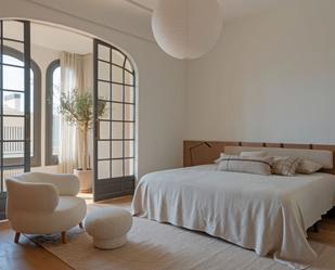 Bedroom of Flat for sale in  Barcelona Capital  with Air Conditioner, Terrace and Storage room