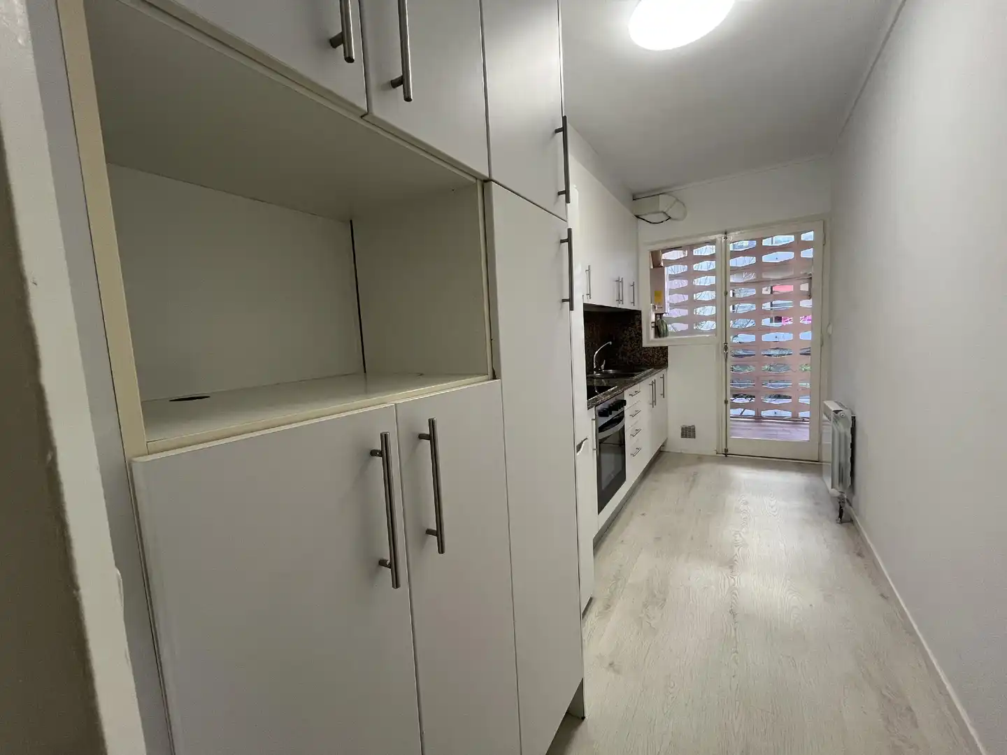 Küche von Wohnung zum Verkauf in Girona mit Heizung und Parkett