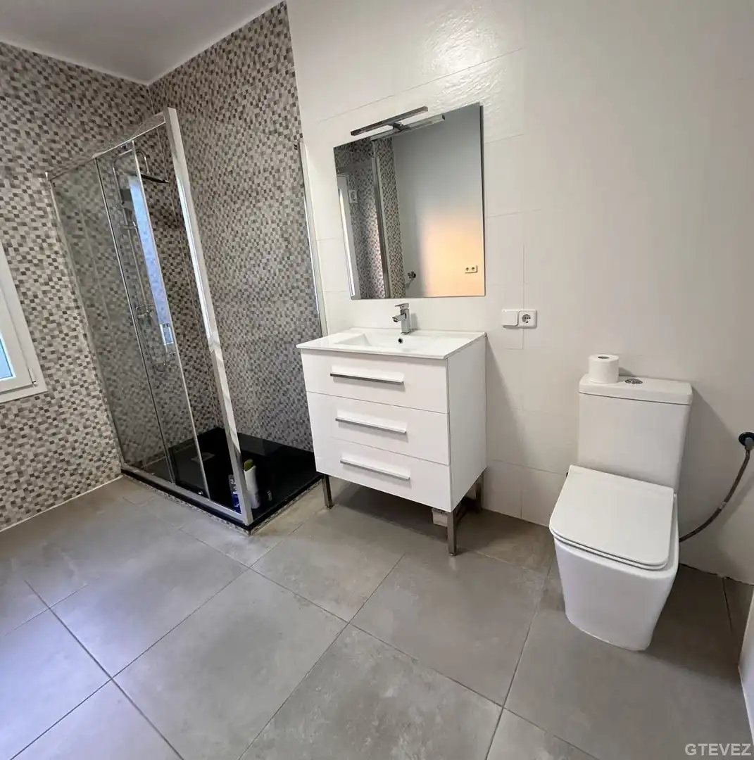 Baño de Planta baja de alquiler en Sóller con Calefacción, Terraza y Amueblado