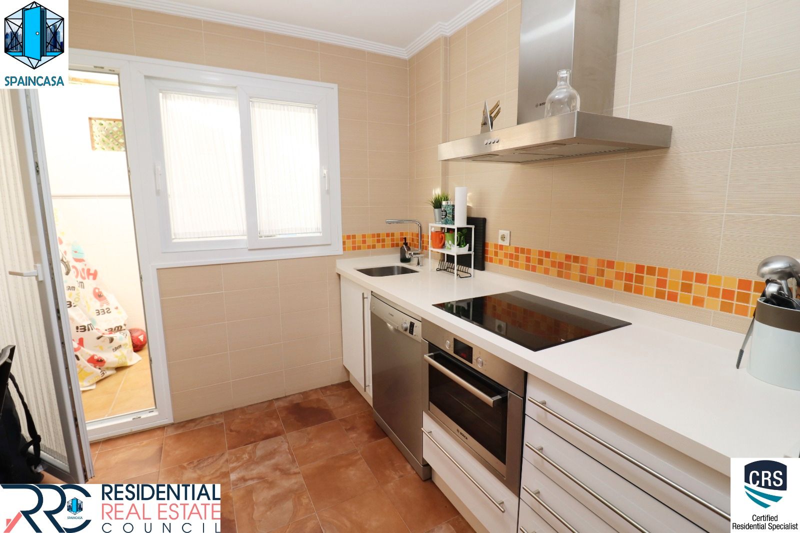 Single-family semi-detached for sale in Avenida Cristóbal Colón, 2, El Portil