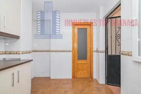 Casa o xalet en venda a LOGROÑO, La Zubia Ciudad
