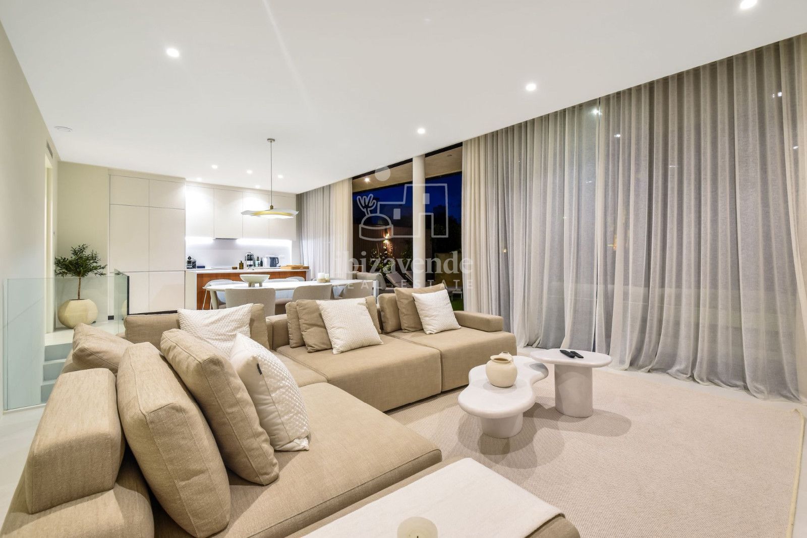 Living room of Flat for sale in Santa Eulària des Riu  with Air Conditioner, Heating and Private garden