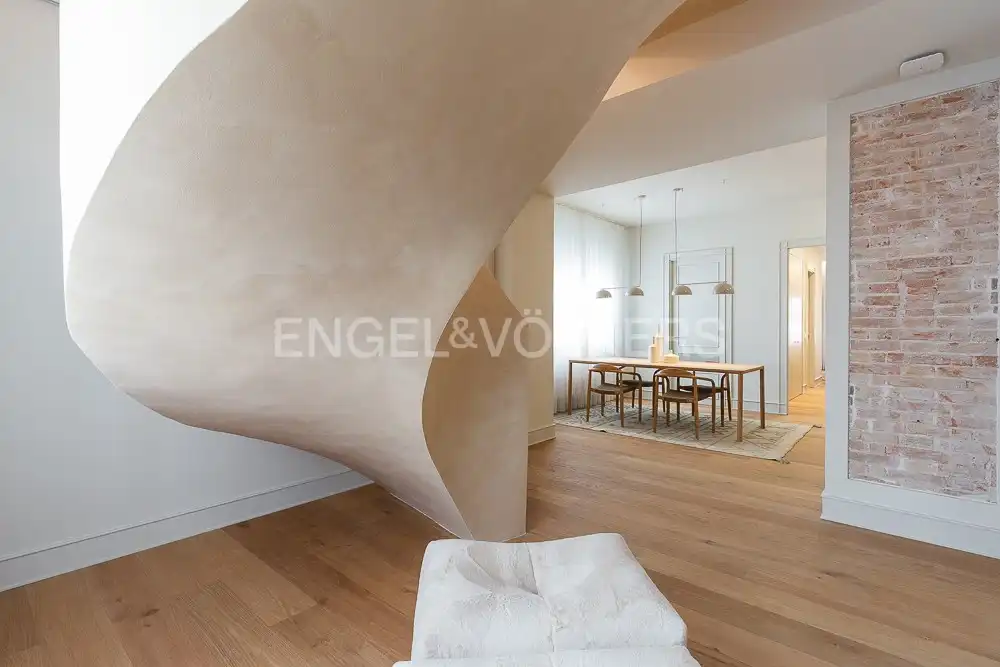 Ático de alquiler en Valencia con Aire acondicionado, Calefacción y Terraza