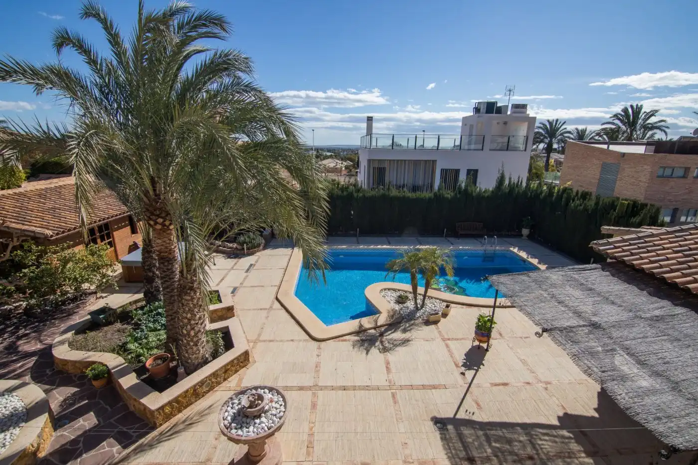 Swimming pool of Houses for sale in Elche / Elx  with Air Conditioner, Private garden and Terrace
