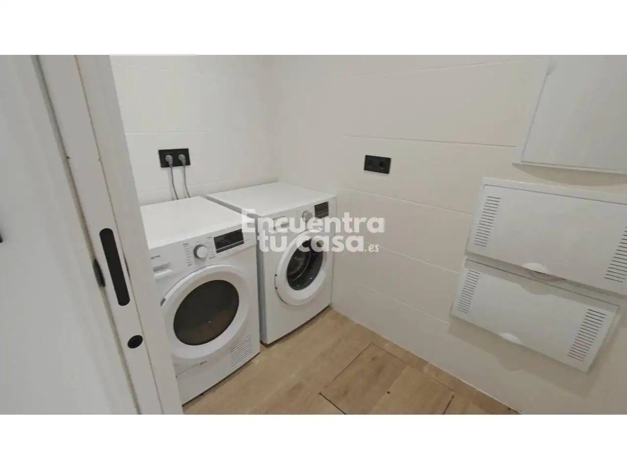 Villa mit Pool zum Verkauf in Calle Equador, imagen 24