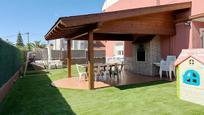 Terrassa de Casa o xalet en venda en Moraleja de Enmedio amb Aire condicionat i Piscina