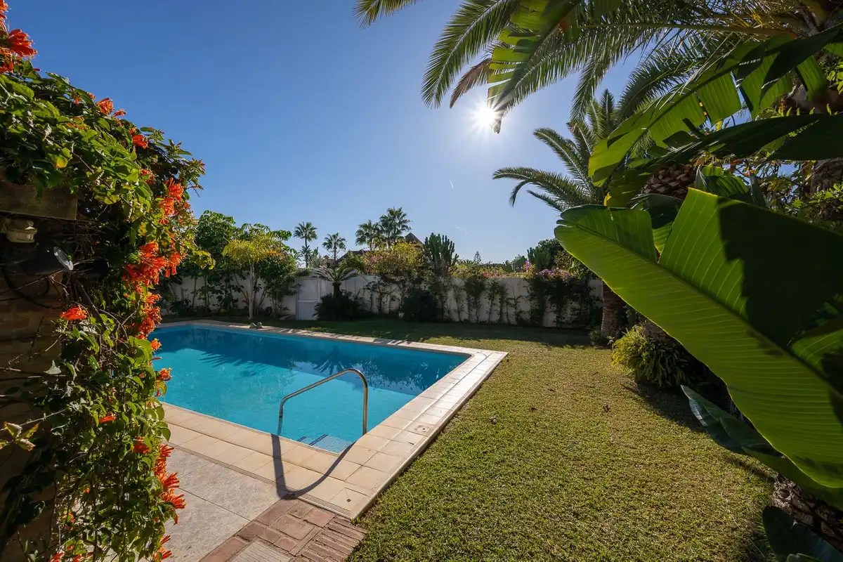 Jardín de Casa o chalet en venta en Marbella con Terraza, Trastero y Piscina