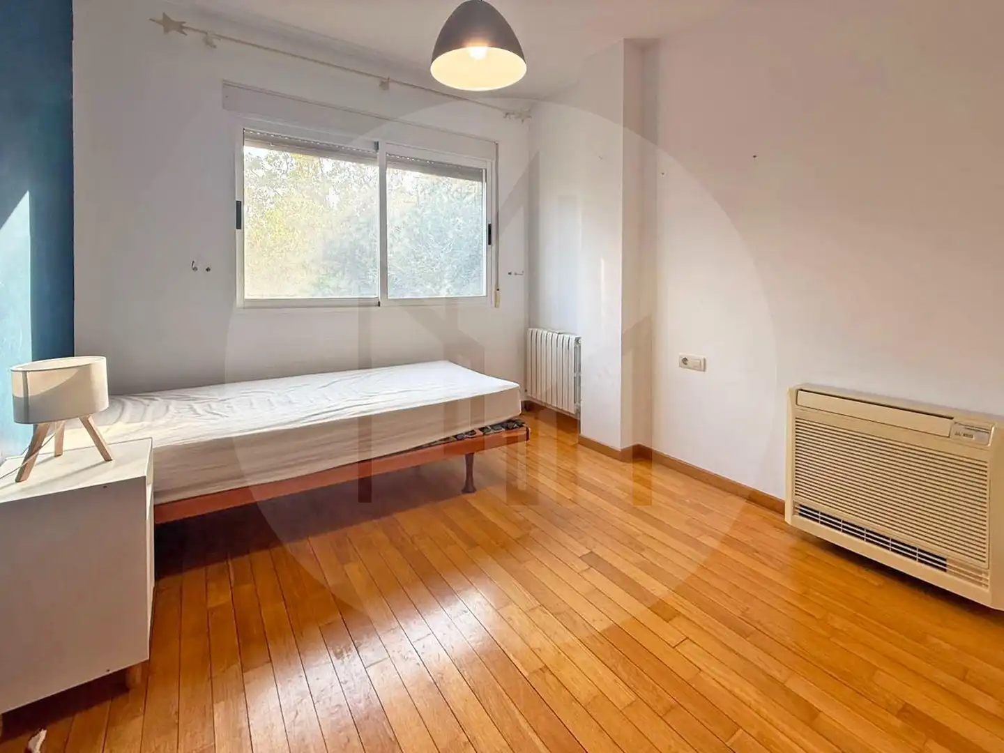 Dormitori de Casa o xalet de lloguer en Puçol amb Jardí privat, Terrassa i Traster