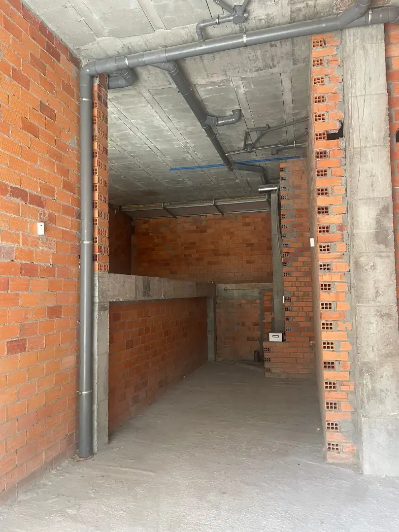 Local comercial en venda a Rúa Monte Faro, imagen 4