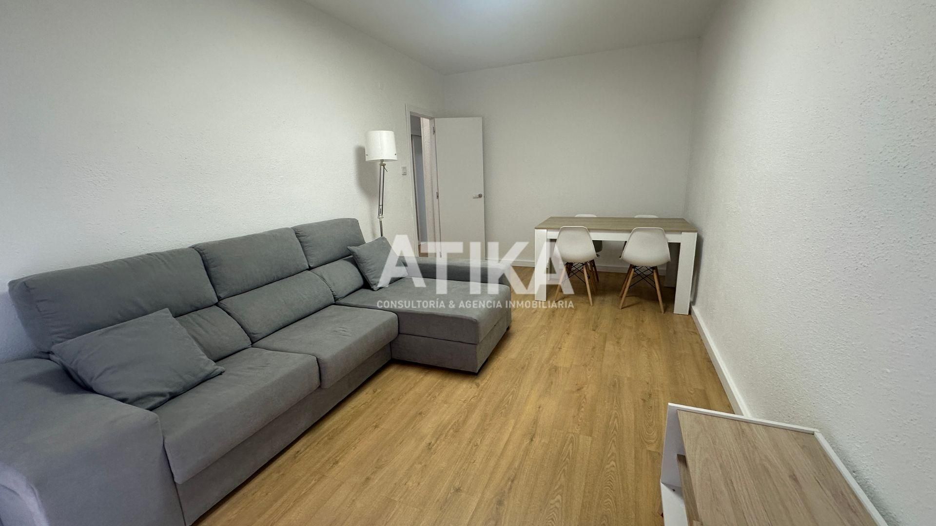 Dormitori de Pis de lloguer en Ontinyent amb Aire condicionat, Parquet i Balcó