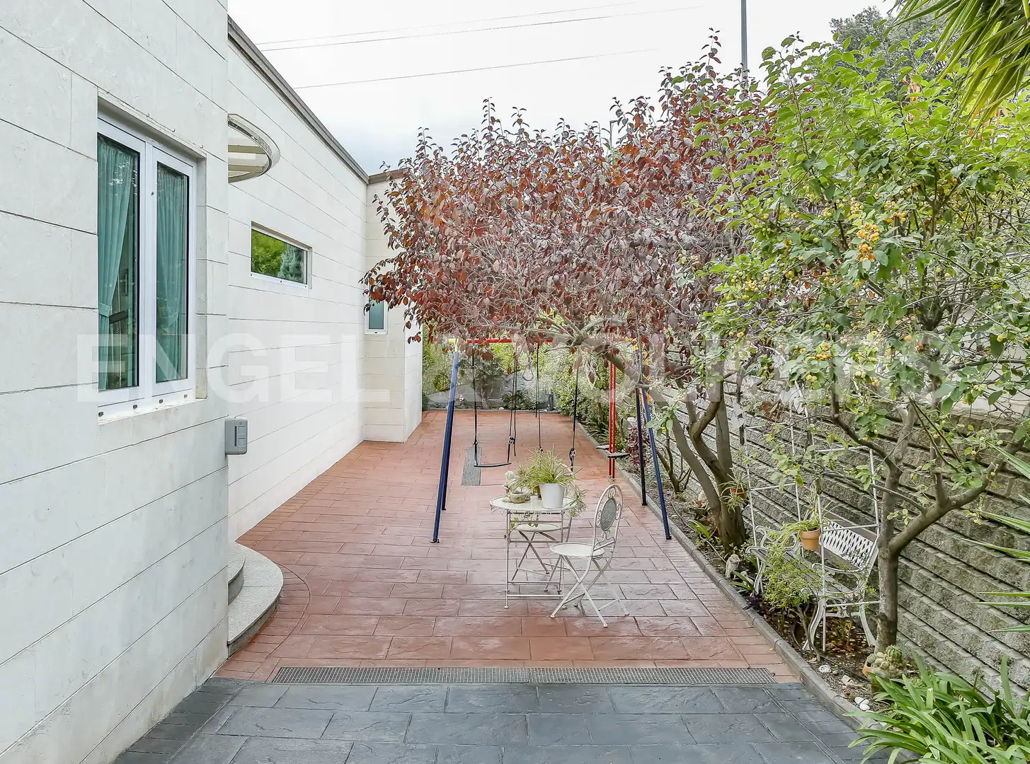 Terraza de Casa o chalet en venta en Santa Coloma de Cervelló con Calefacción, Jardín privado y Parquet