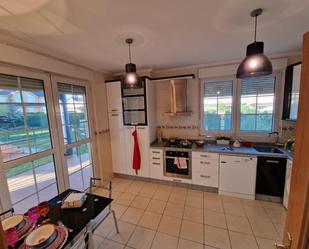 Kitchen of House or chalet for sale in Villaquilambre