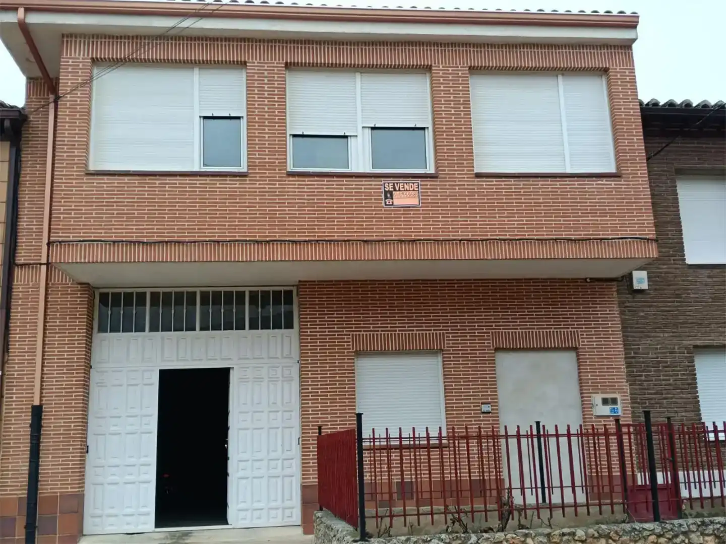 Vista exterior de Pis en venda en Becerril de Campos