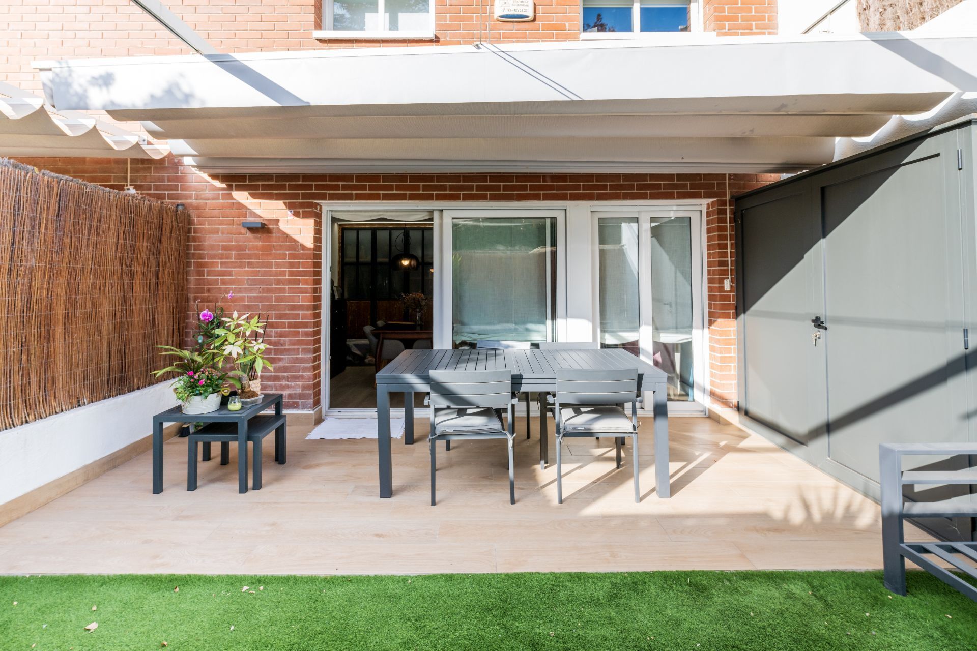 Terrassa de Pis en venda en Sant Feliu de Llobregat amb Aire condicionat, Calefacció i Jardí privat