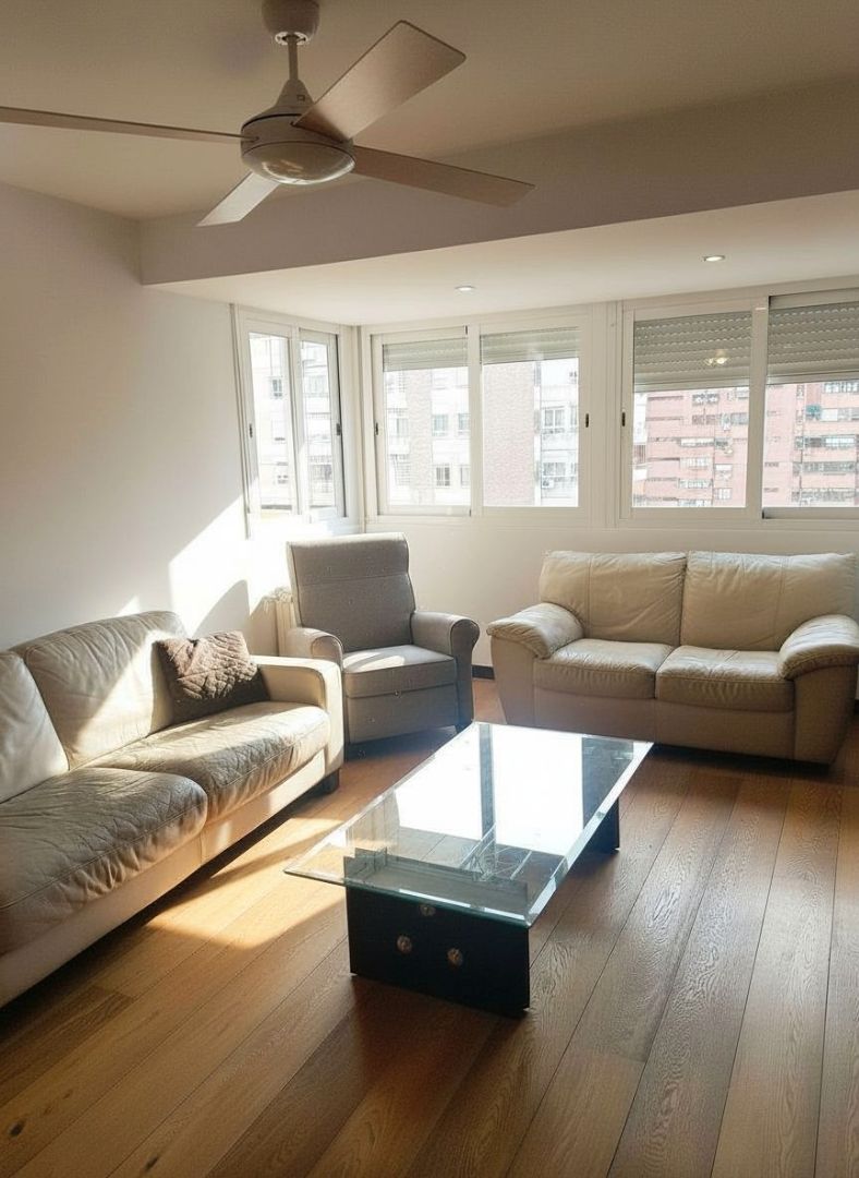 Living room of Flat to rent in  Madrid Capital  with Terrace