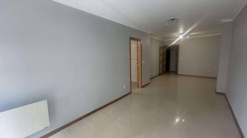 Foto 2 de Piso de alquiler en Calle Lamazanes, 1, Ponteareas, Pontevedra