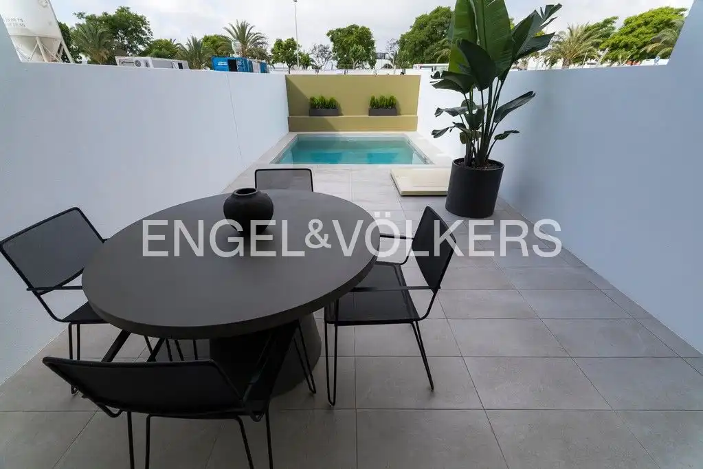 Terraza de Casa o chalet en venta en Pilar de la Horadada con Aire acondicionado, Calefacción y Jardín privado