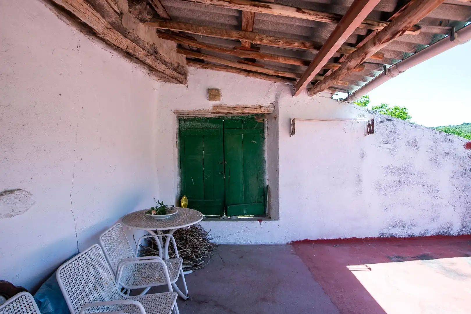Country house zum Verkauf in Guirguillano mit Heizung, Terrasse und Abstellraum