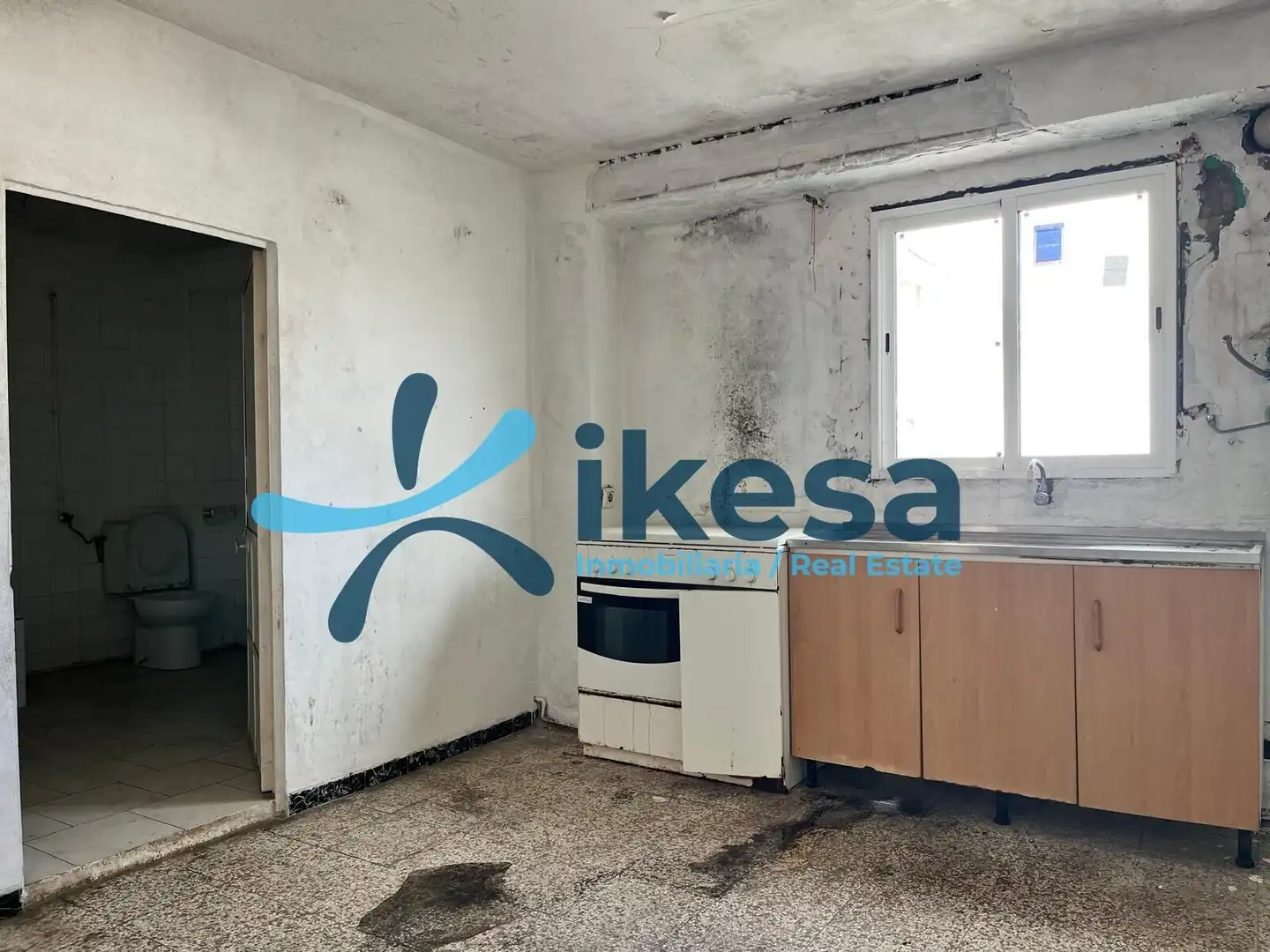 Kitchen of Flat for sale in Morón de la Frontera