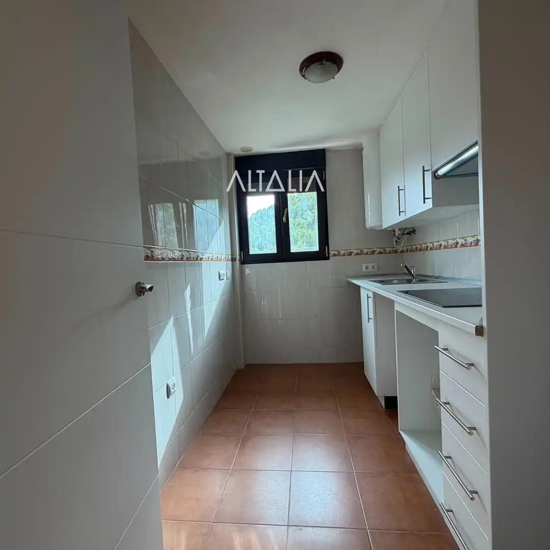 Cocina de Piso en venta en Cuenca con Terraza, Trastero y Balcón