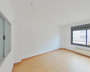 Bedroom of Flat for sale in  Madrid Capital  with Heating, Storage room and Swimming Pool