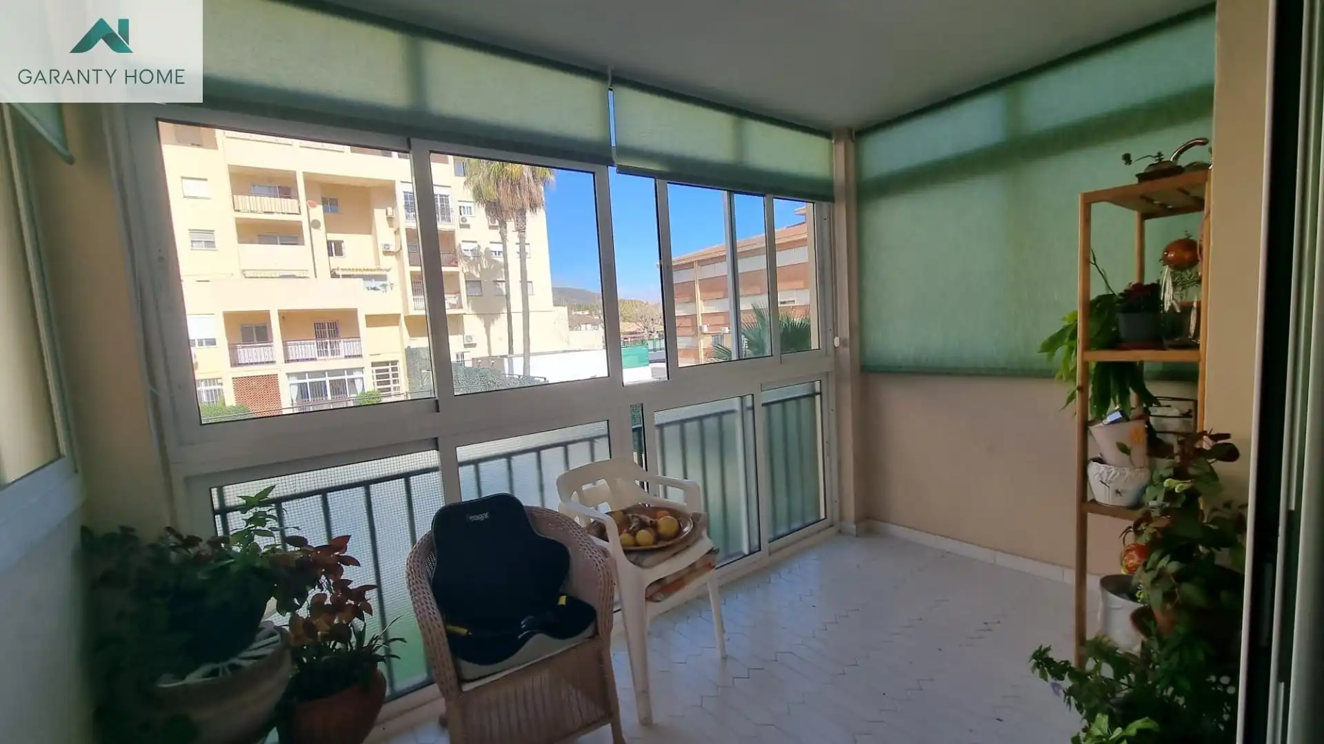 Dormitori de Pis en venda en Benalmádena amb Jardí privat, Terrassa i Moblat