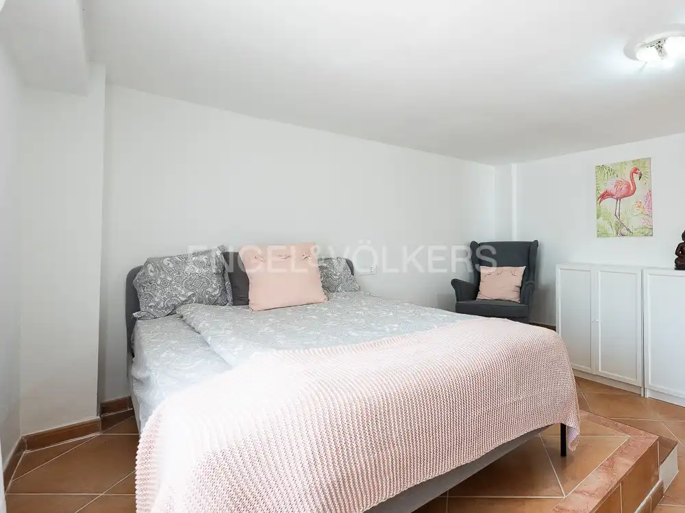 Dormitori de Casa o xalet en venda en Alberic amb Aire condicionat, Calefacció i Jardí privat