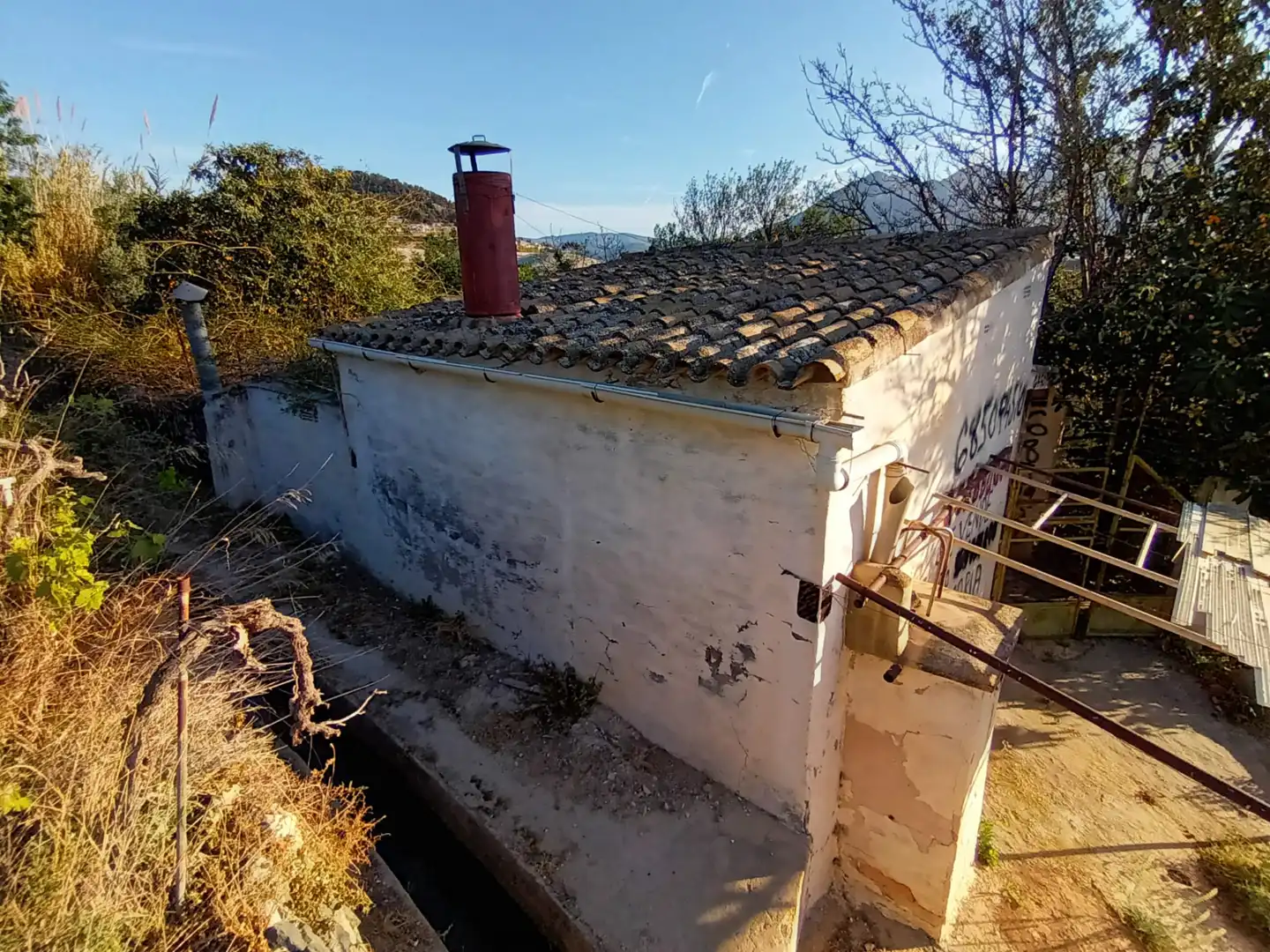 Vista exterior de Casa o chalet en venta en La Nucia con Jardín privado