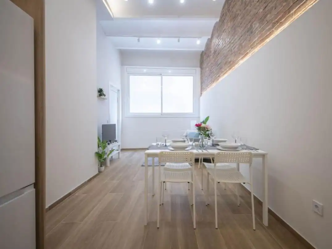 Dining room of Flat for sale in Barcelona  with Air Conditioner, Private garden and Parquet flooring