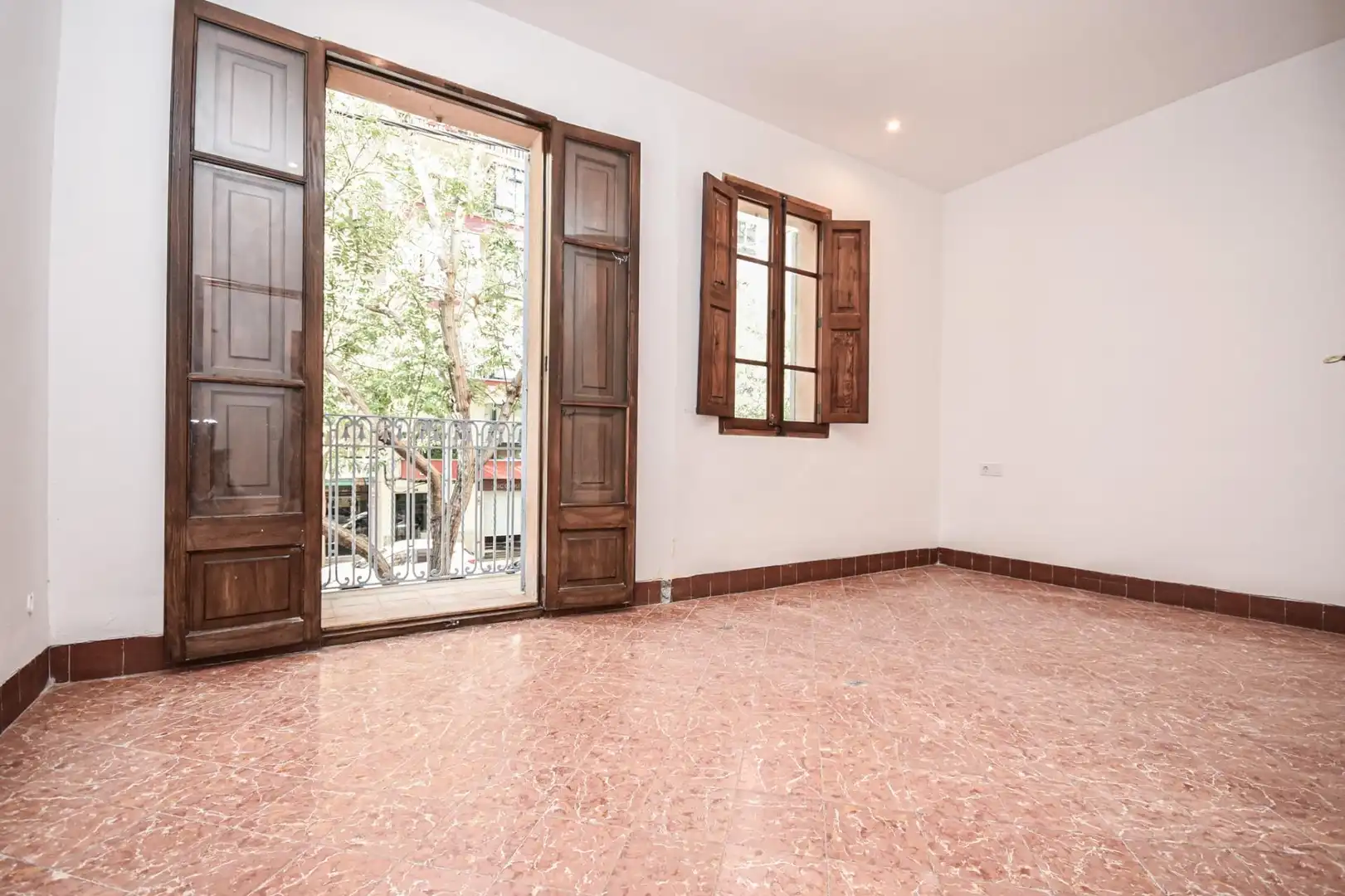 Terrasse von Wohnung zur Miete in  Palma de Mallorca mit Terrasse, Abstellraum und Balkon