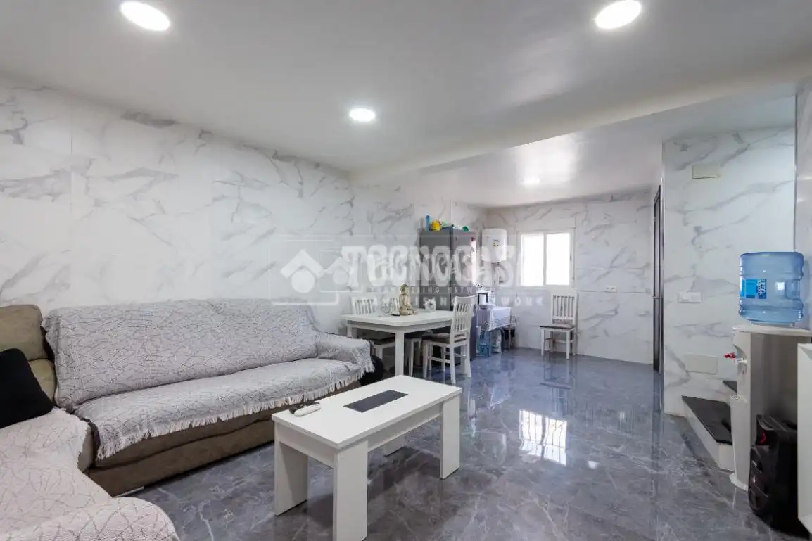 Sala d'estar de Casa o xalet en venda en Vélez-Málaga amb Terrassa