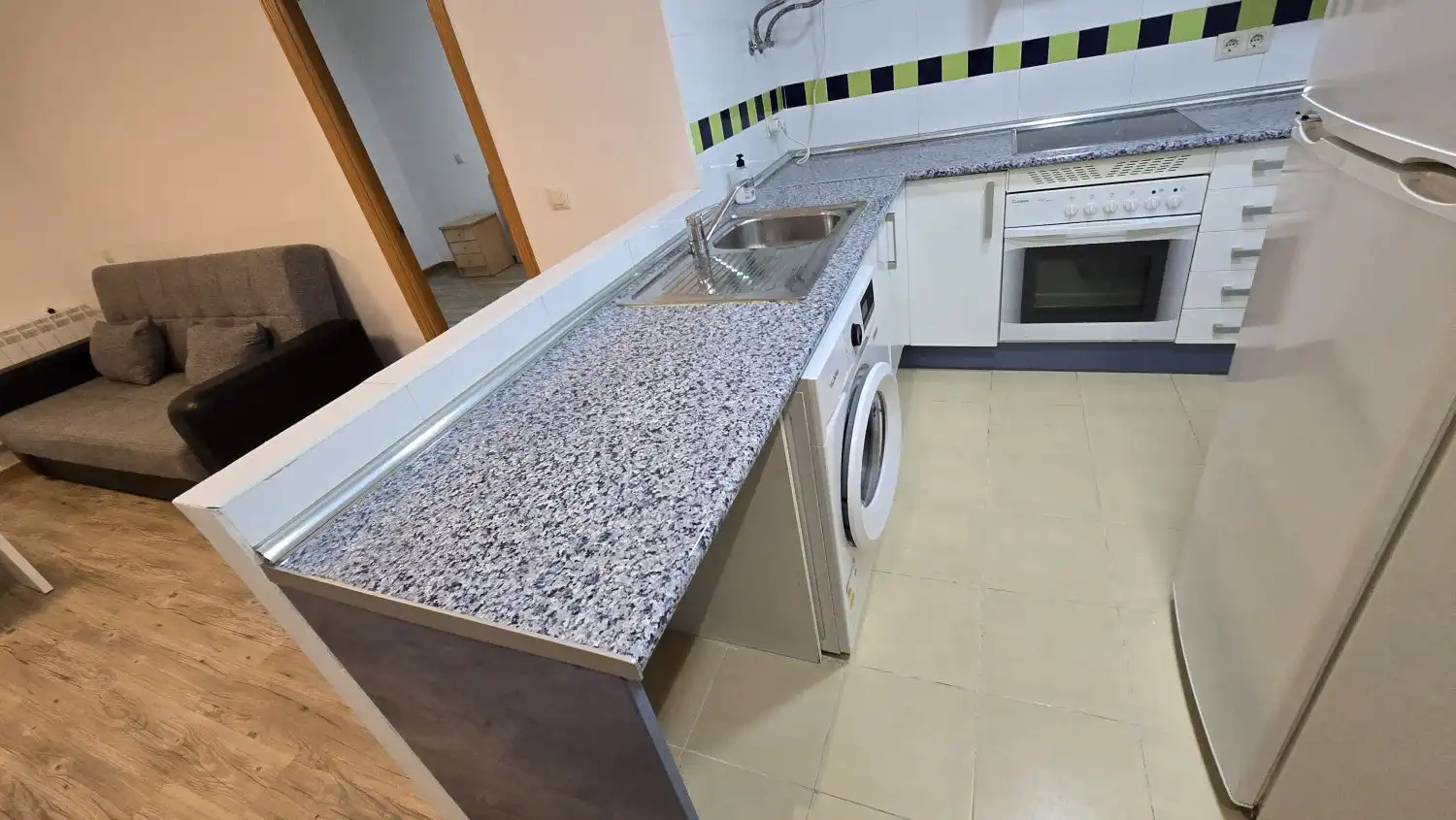 Kitchen of Flat for rent in Humanes de Madrid  with Balcony