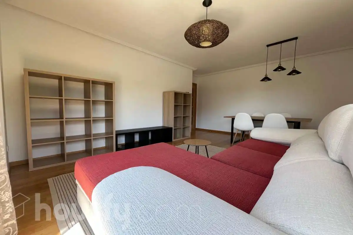 Wohnung zur Miete in Laura de los Ríos, Las Eras de Renueva