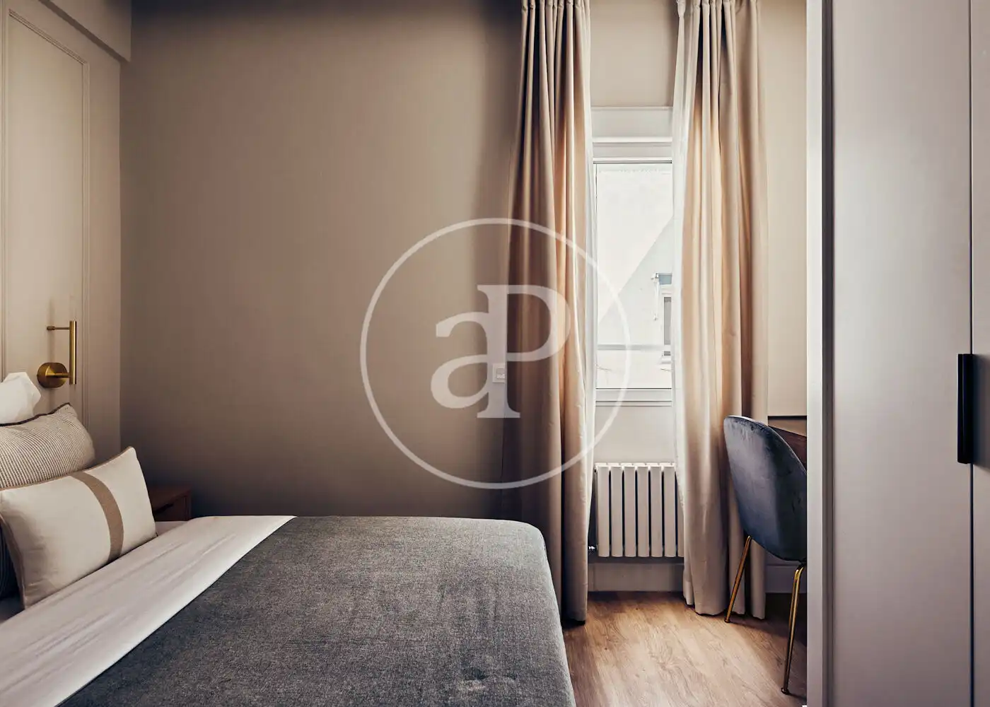 Schlafzimmer von Wohnung zum Verkauf in Madrid mit Klimaanlage, Heizung und Terrasse