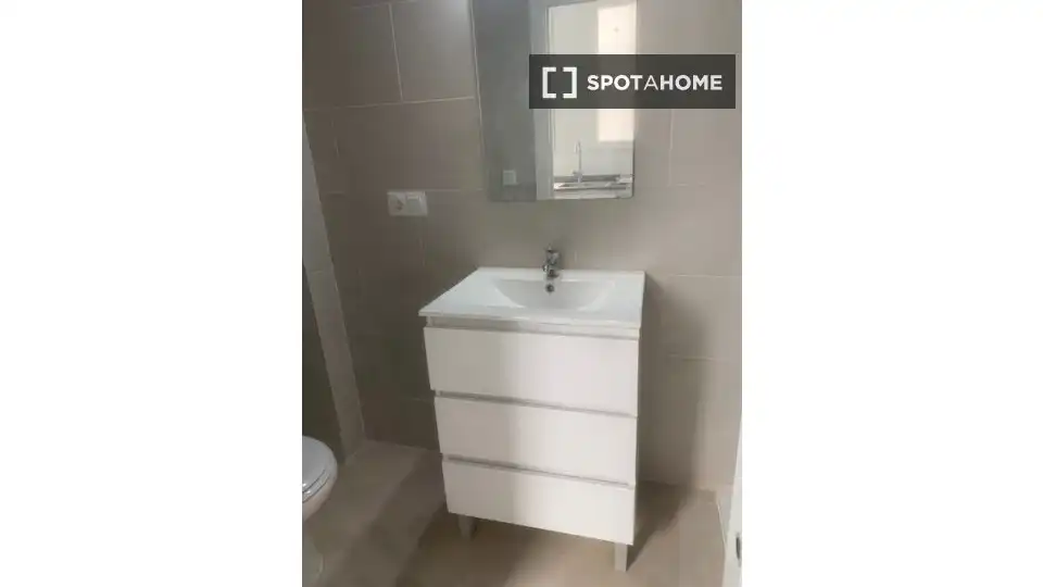 Room in San Pablo