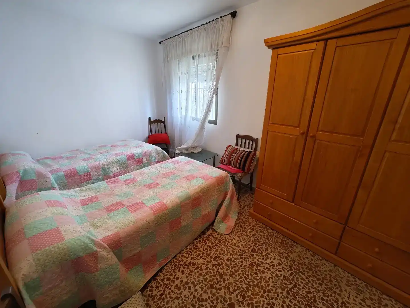 Dormitori de Casa o xalet en venda en Alcaucín