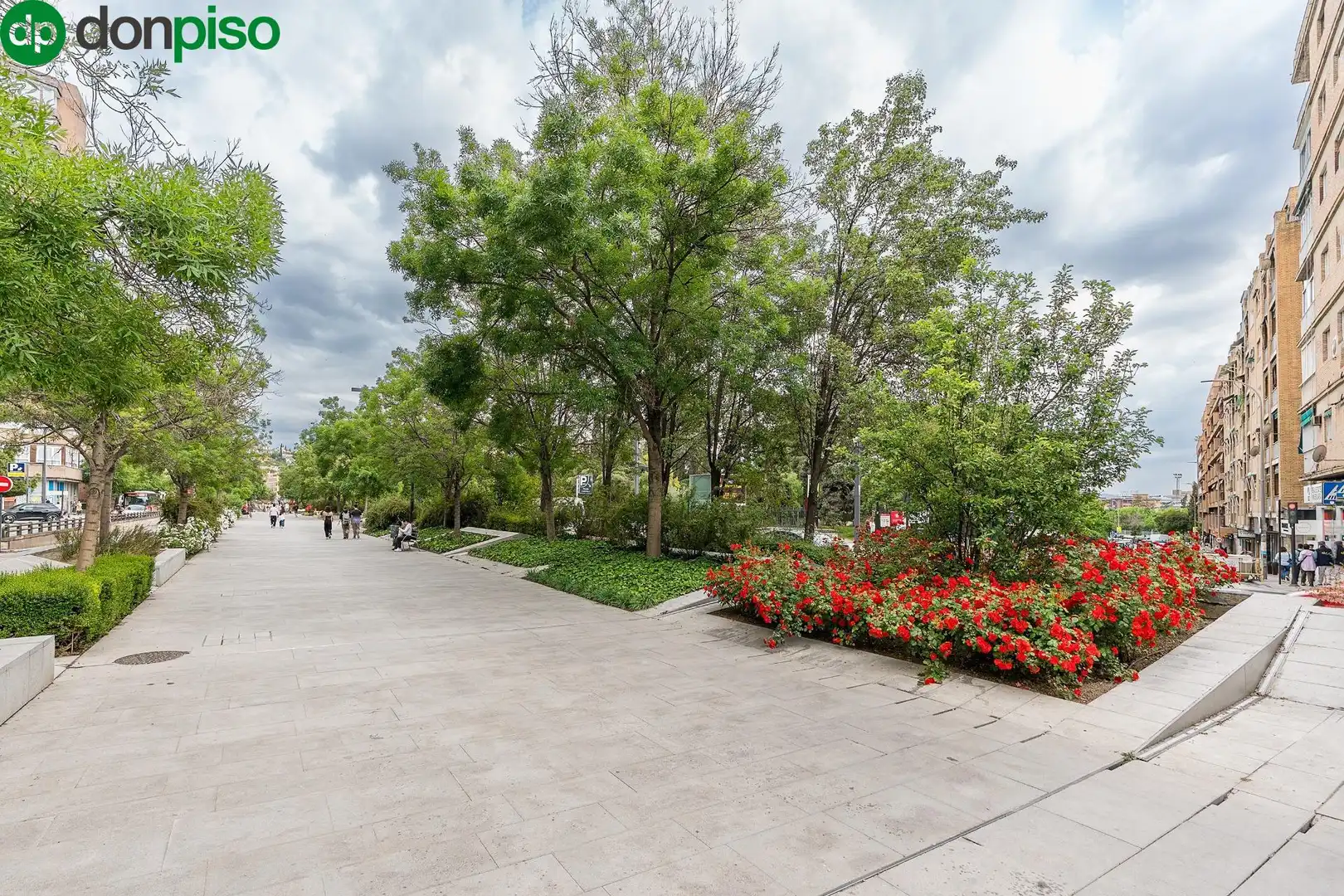 Exterior view of Flat for sale in Granada