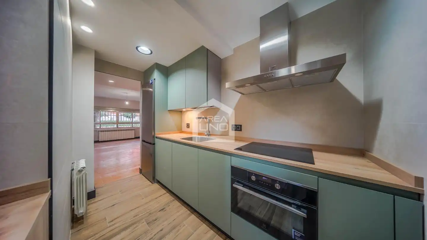 Kitchen of Ground floor for sale in Alcorcón  with Heating