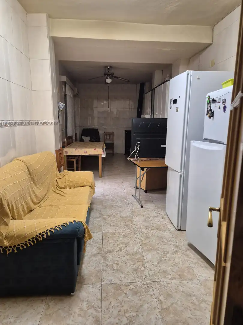 Casa adosada en venta en Ceutí
