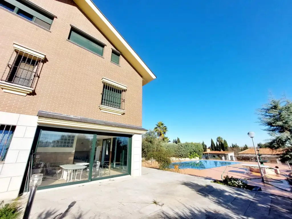 Casa o xalet en venda a Calle Sierra de San Pedro, Las Vaguadas