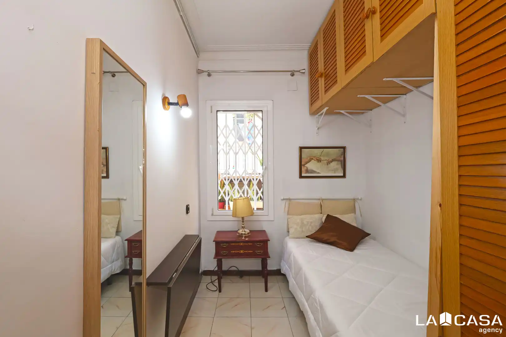 Habitación de Piso en venta en Barcelona con Calefacción, Terraza y Balcón