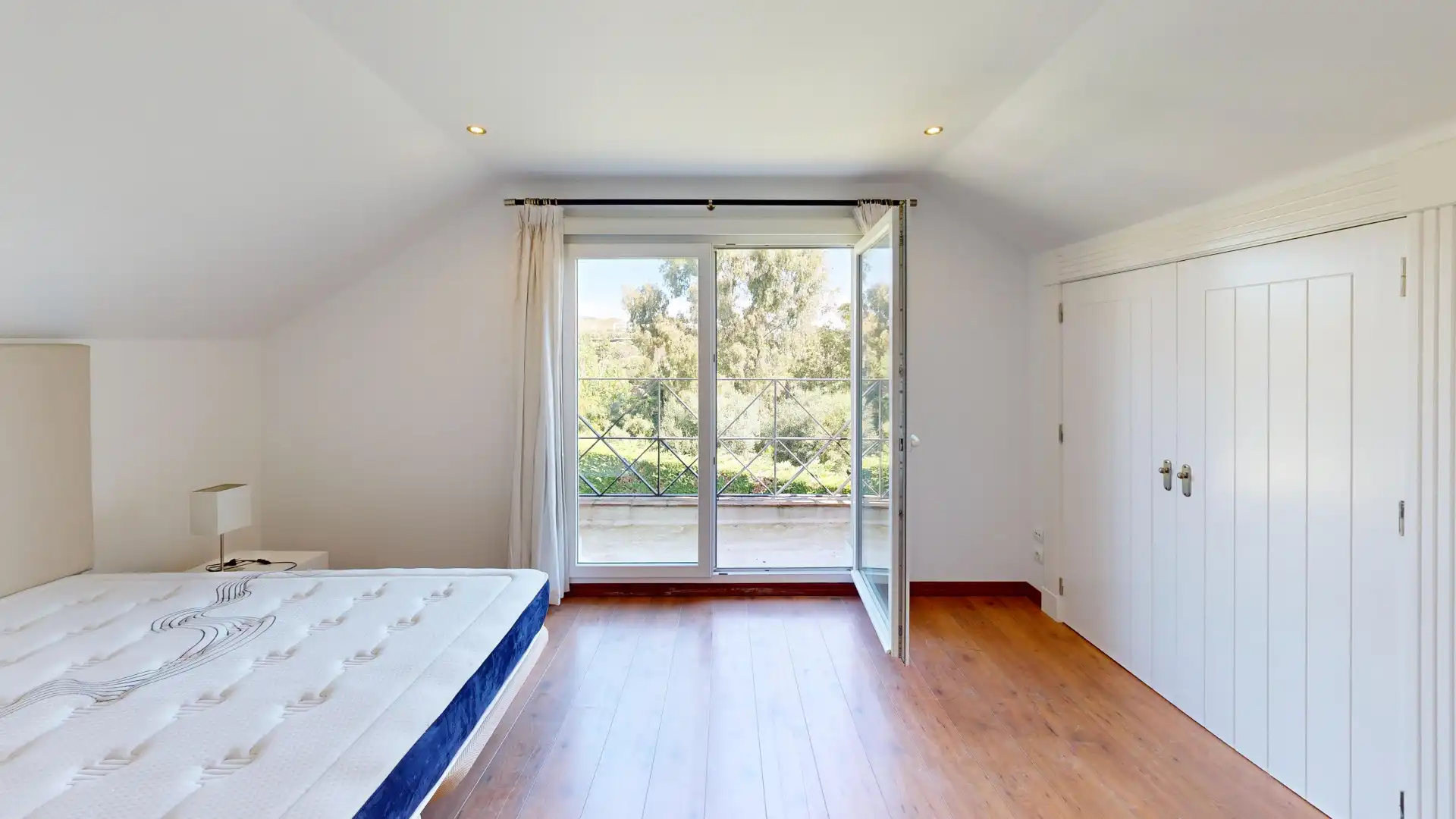 Habitación de Casa o chalet en venta en Sotogrande con Aire acondicionado, Jardín privado y Terraza