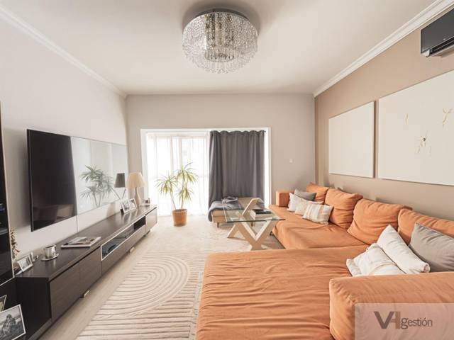 Piso en Venta en Villamartín