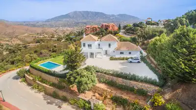 Detached house with pool for sale in La Mairena, imagen 40