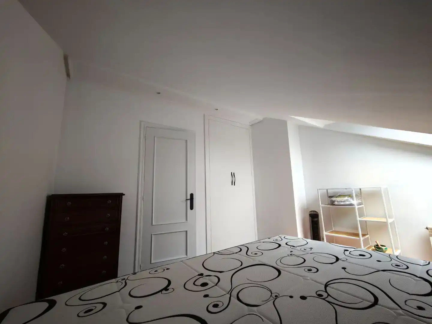 Habitación de Dúplex de alquiler en Santander con Aire acondicionado, Parquet y Amueblado