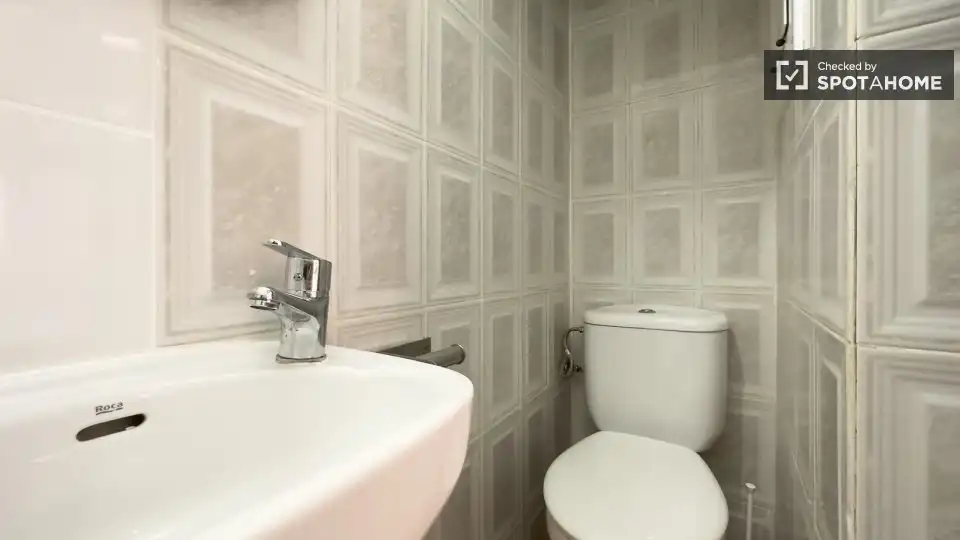 Flat with terrace to rent in Ciutat Vella, imagen 10