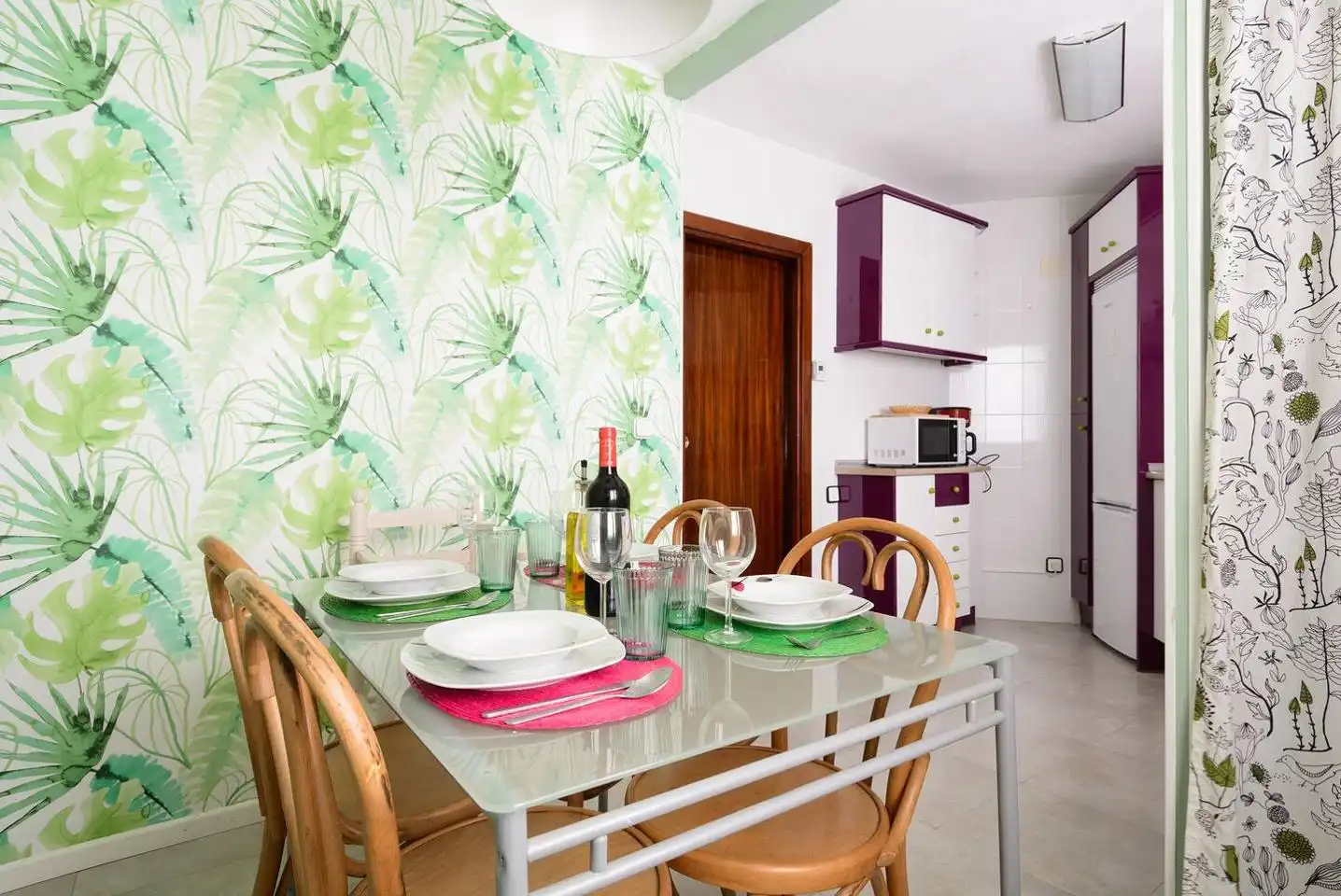 Cocina de Piso de alquiler en Zaragoza con Aire acondicionado, Amueblado y Internet