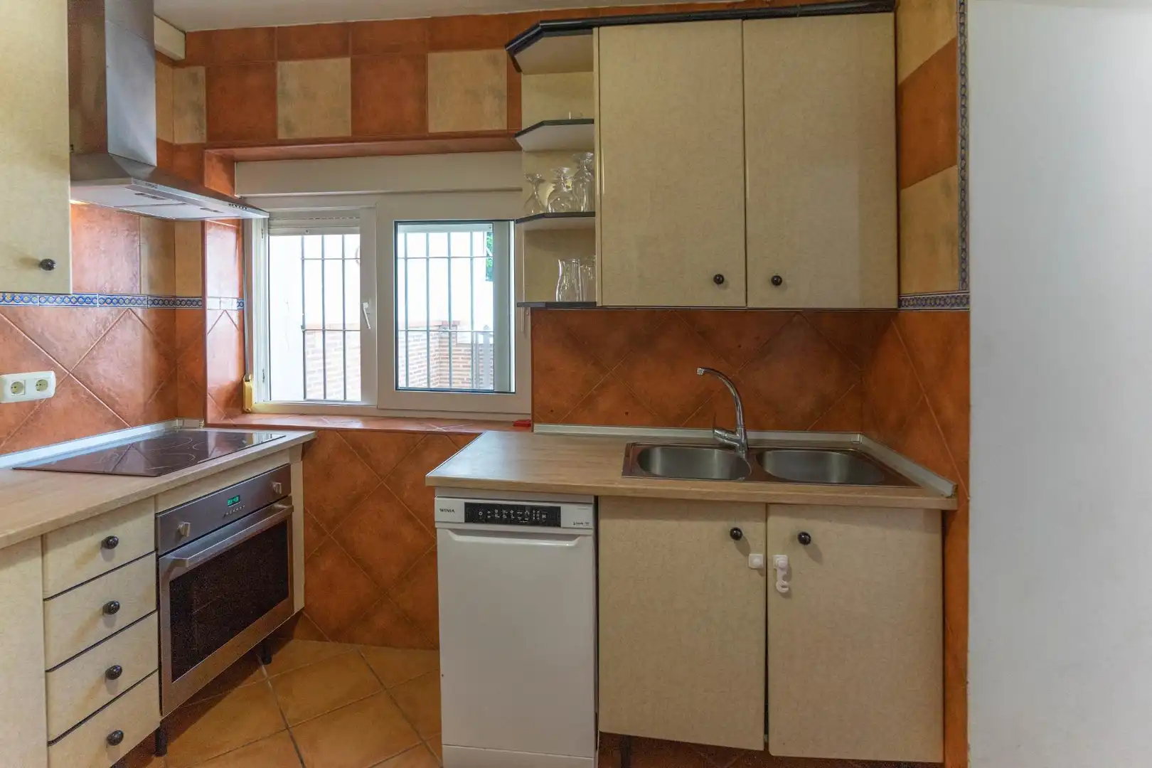 Küche von Einfamilien-Reihenhaus zur Miete in Alhaurín El Grande mit Terrasse und Möbliert